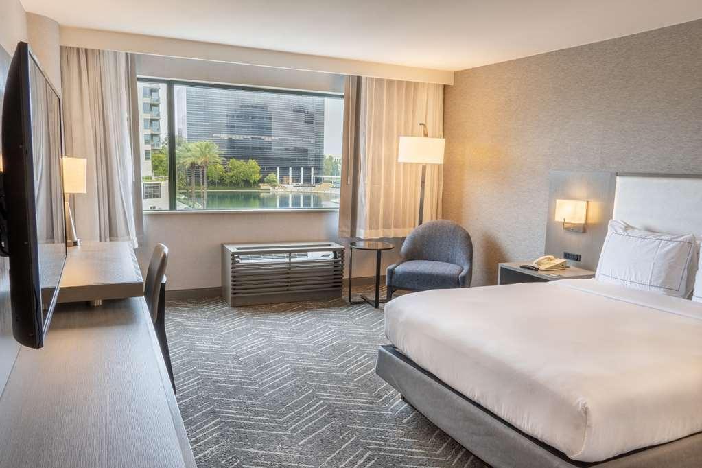 Doubletree By Hilton Orange County Airport Hotell Santa Ana Rom bilde