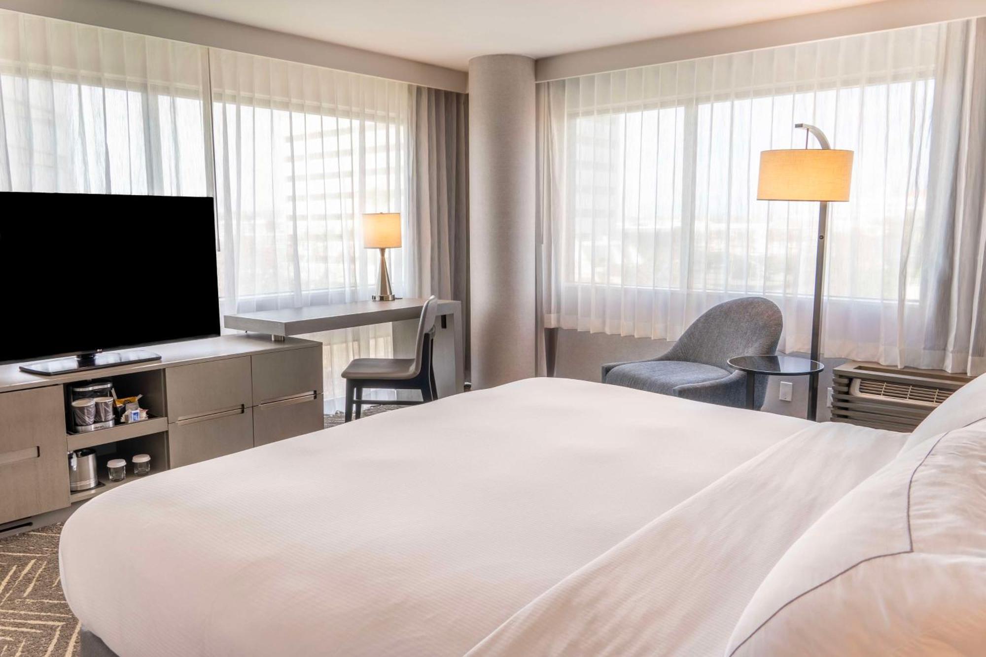 Doubletree By Hilton Orange County Airport Hotell Santa Ana Eksteriør bilde