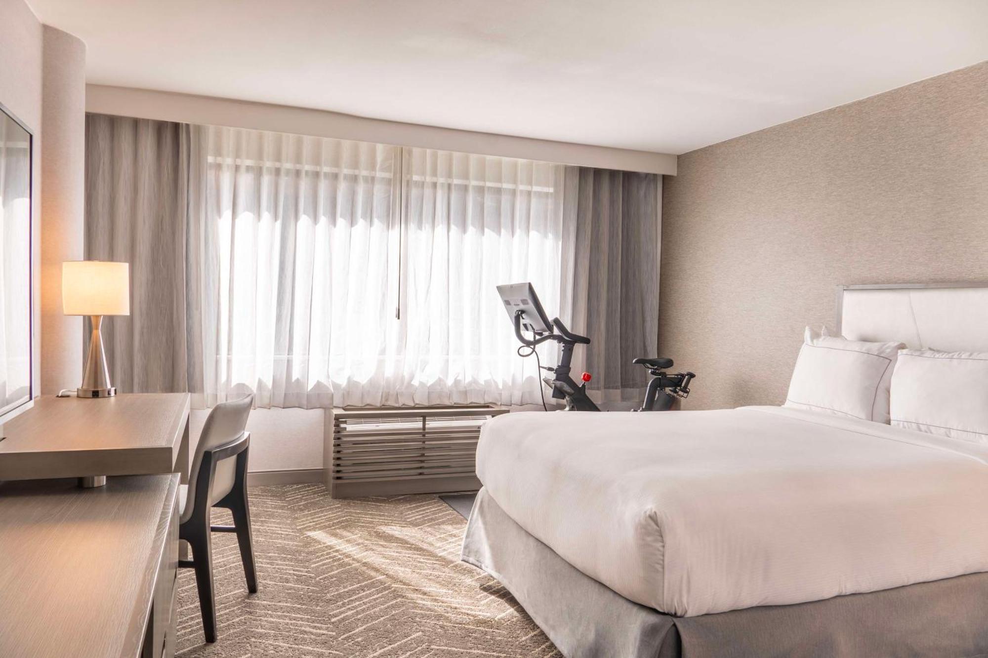 Doubletree By Hilton Orange County Airport Hotell Santa Ana Eksteriør bilde