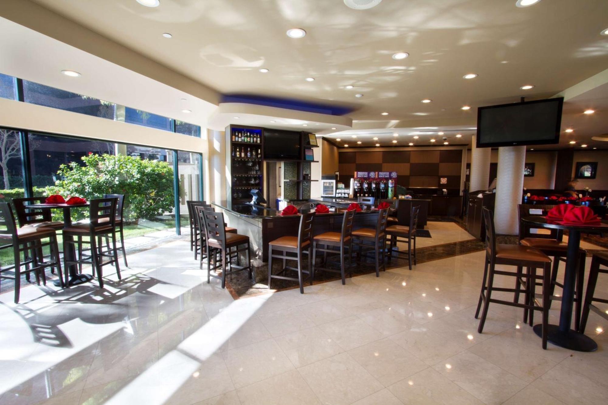 Doubletree By Hilton Orange County Airport Hotell Santa Ana Eksteriør bilde