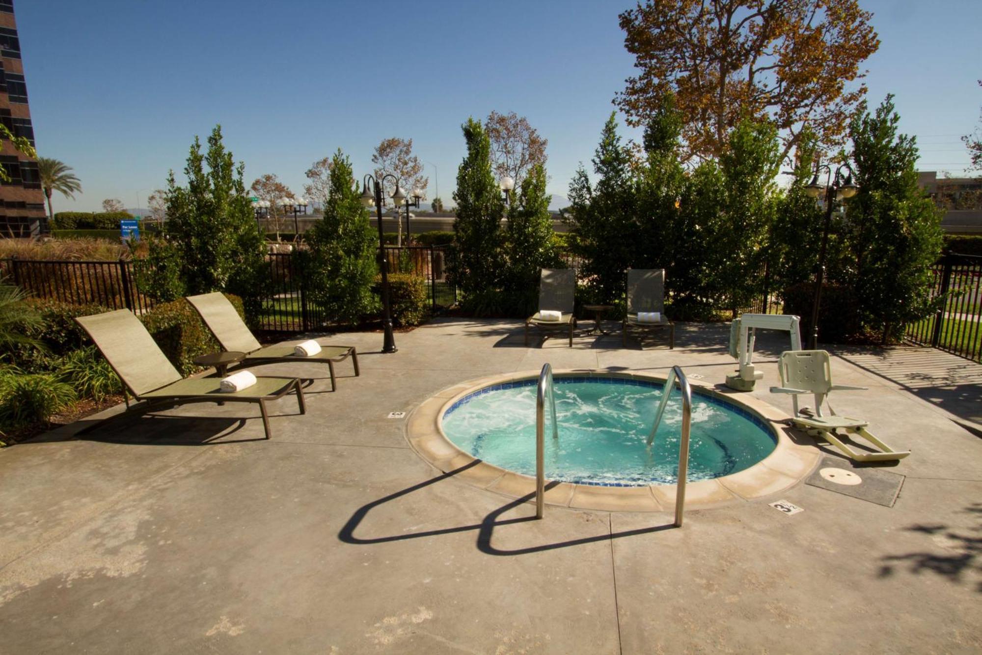 Doubletree By Hilton Orange County Airport Hotell Santa Ana Eksteriør bilde